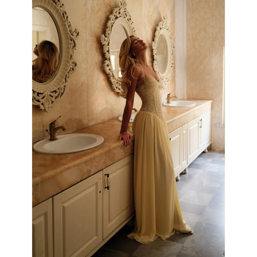 Halter Neck Lace Prom Dress A-Line Floor-Length Vestidos De Noche Elegant Lace-up Back Evening Dresses 2026