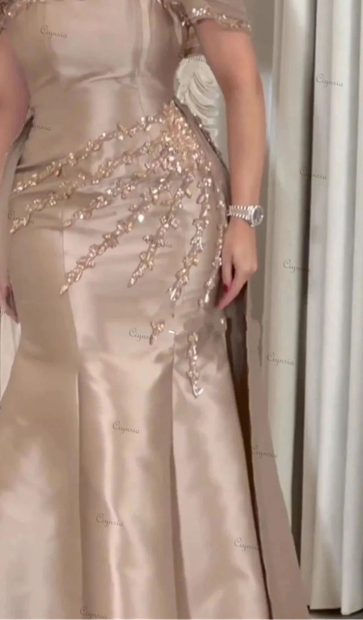 Women's Evening Dresses for Special Occasions Champagne Satin Prom Dresses 2025 Beads Party Luxurious