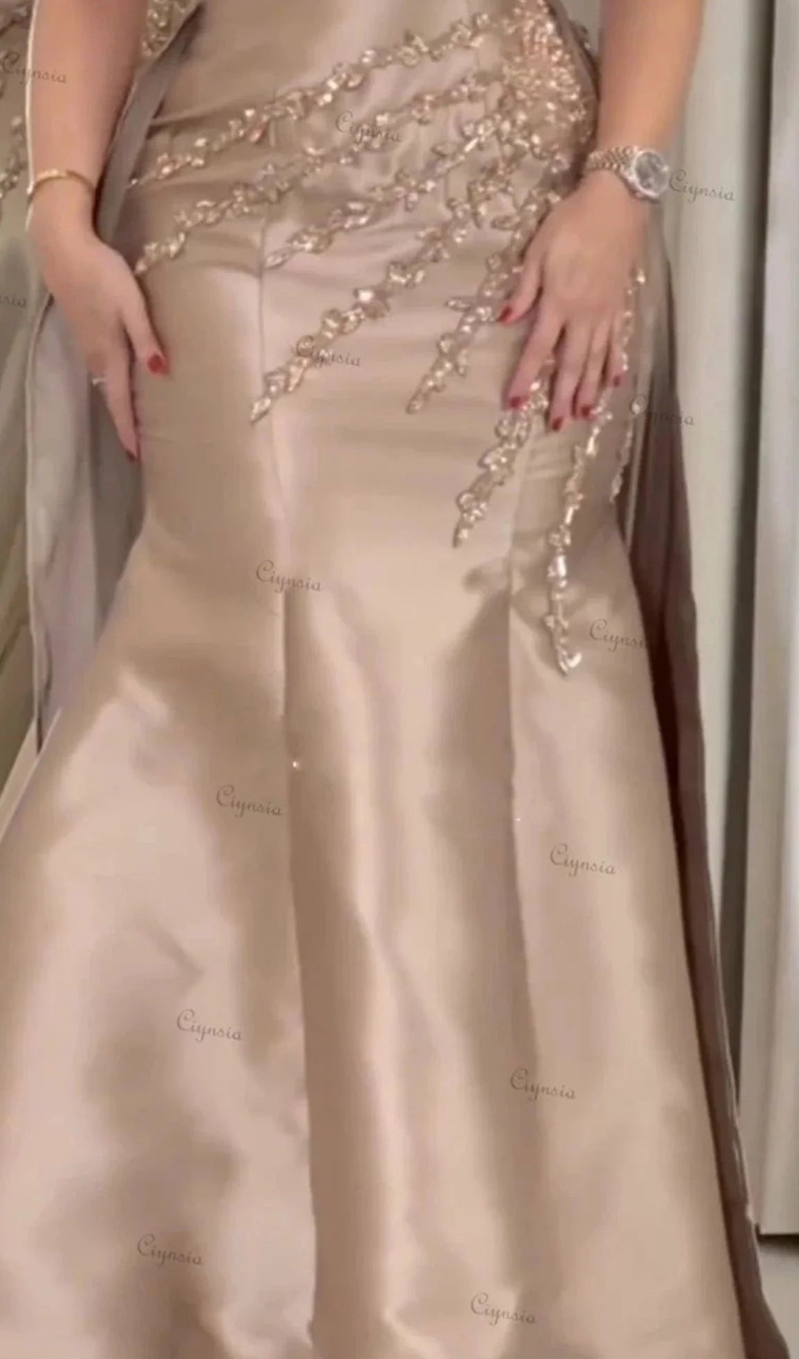 Women's Evening Dresses for Special Occasions Champagne Satin Prom Dresses 2025 Beads Party Luxurious