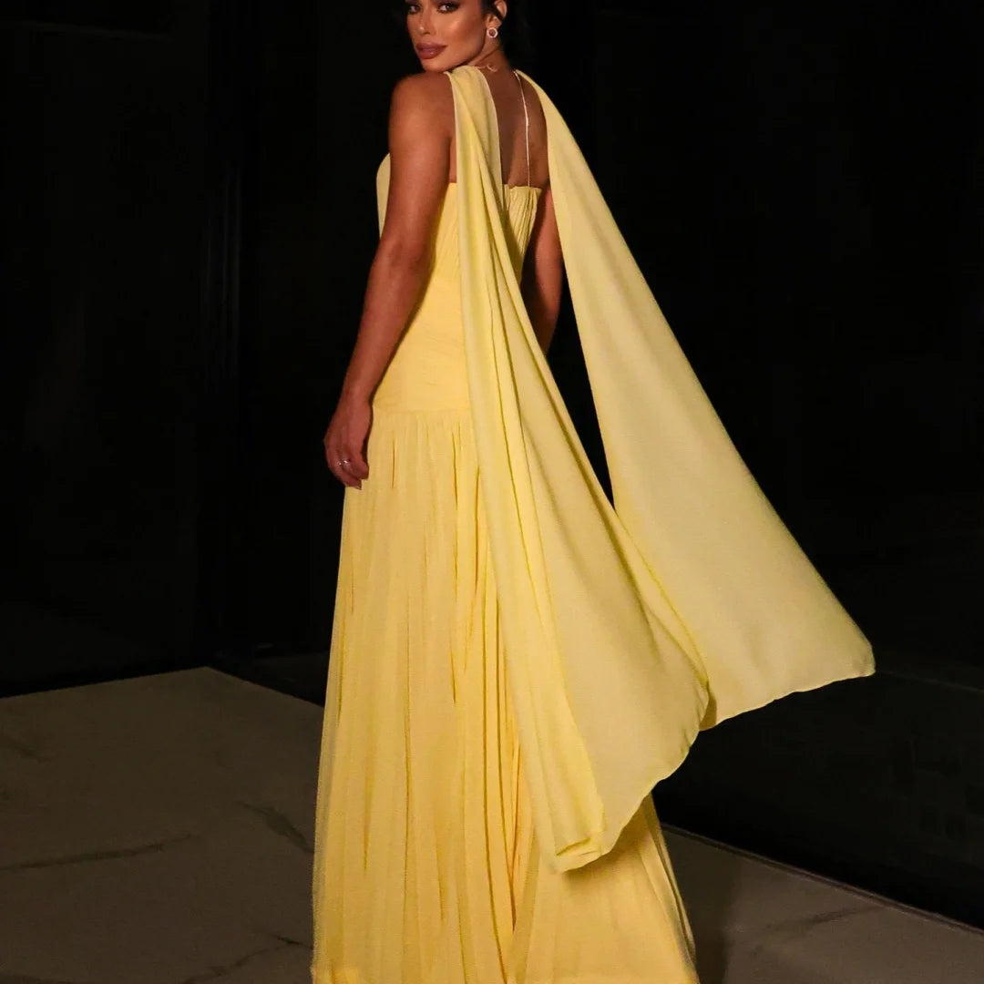 Yellow Strapless Pleated Ruched Bodice Cape Elegant Fitted Flowy Maxi Skirt Party Dresses robes de soirée 2025