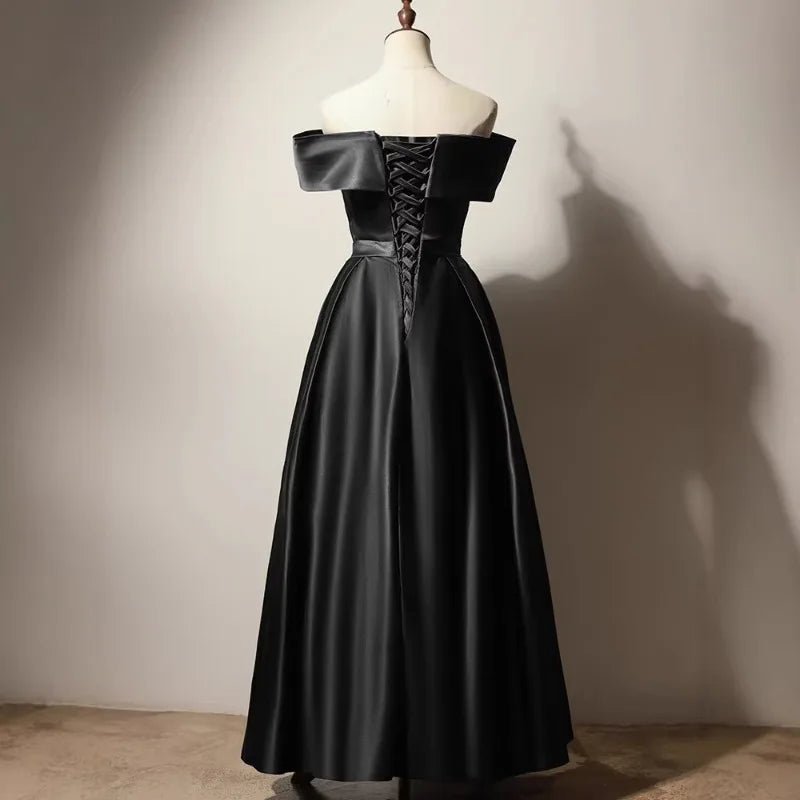 2026 New Women's One Shoulder Black Satin Banquet Evening Dress, Fashionable and Skinny, Bareback Long