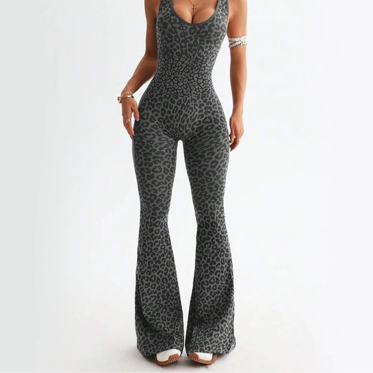 Women Flare Leg Yoga Romper Backless Criss Cross Workout Bodysuit Scrunch Butt Lift Gym Fitness Wear