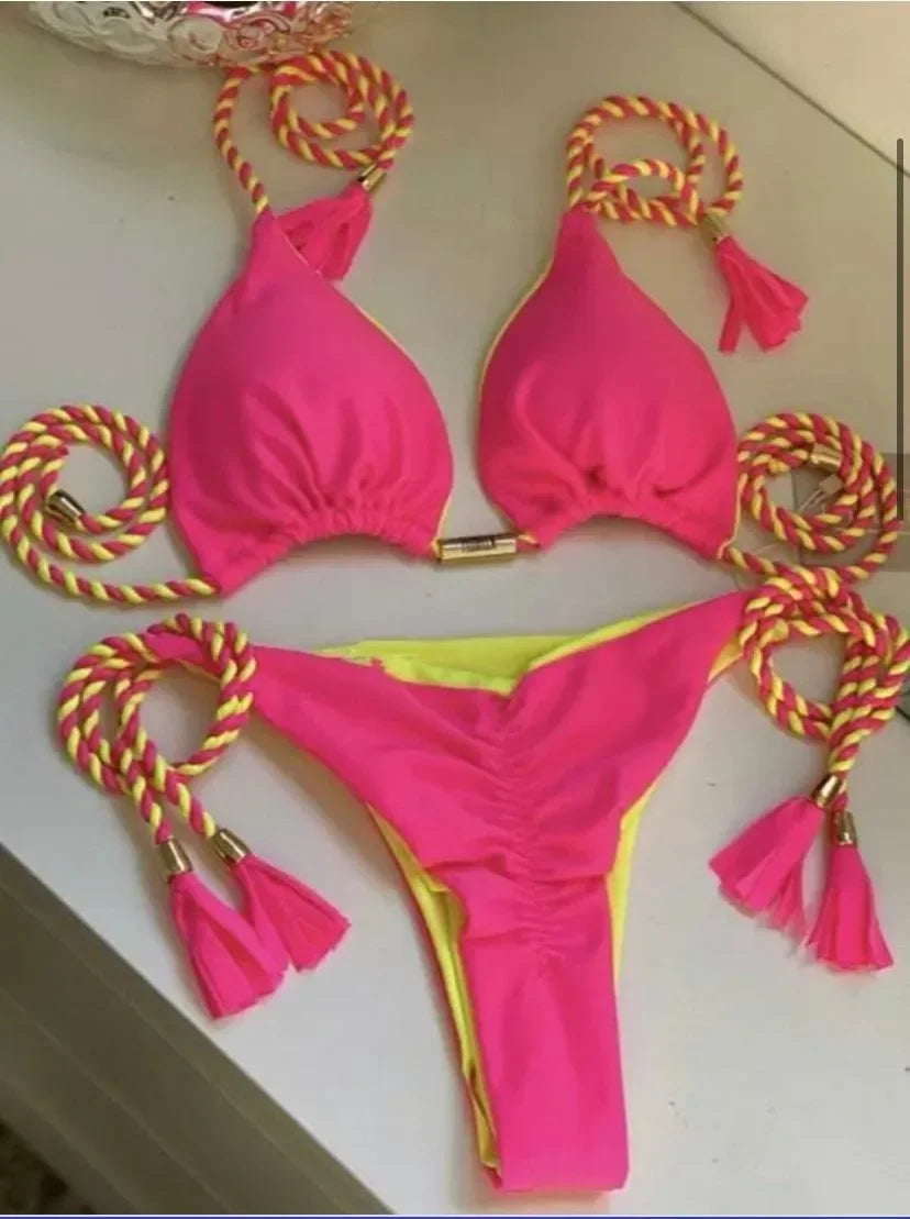Bikini Triângulo com Cordões