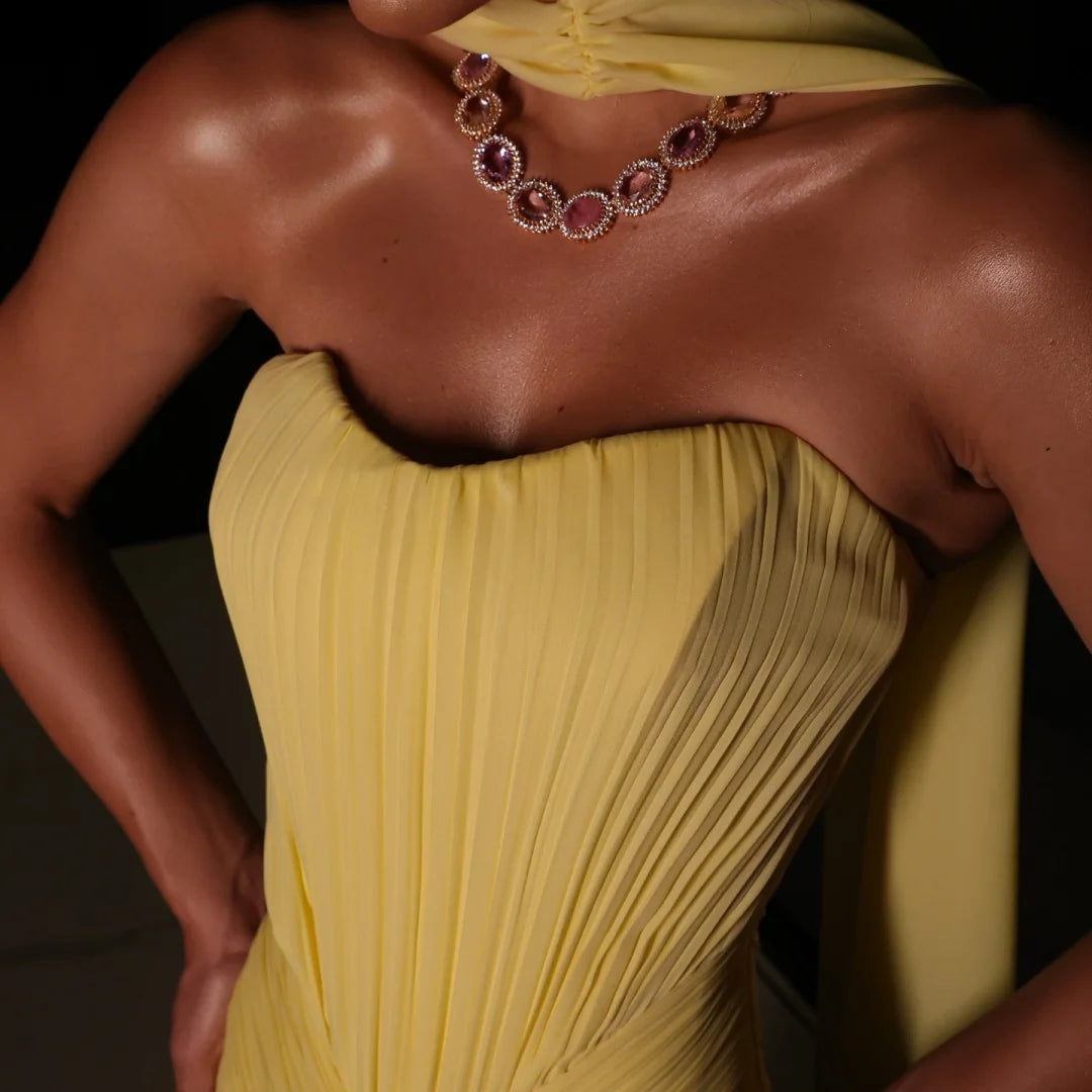 Yellow Strapless Pleated Ruched Bodice Cape Elegant Fitted Flowy Maxi Skirt Party Dresses robes de soirée 2025