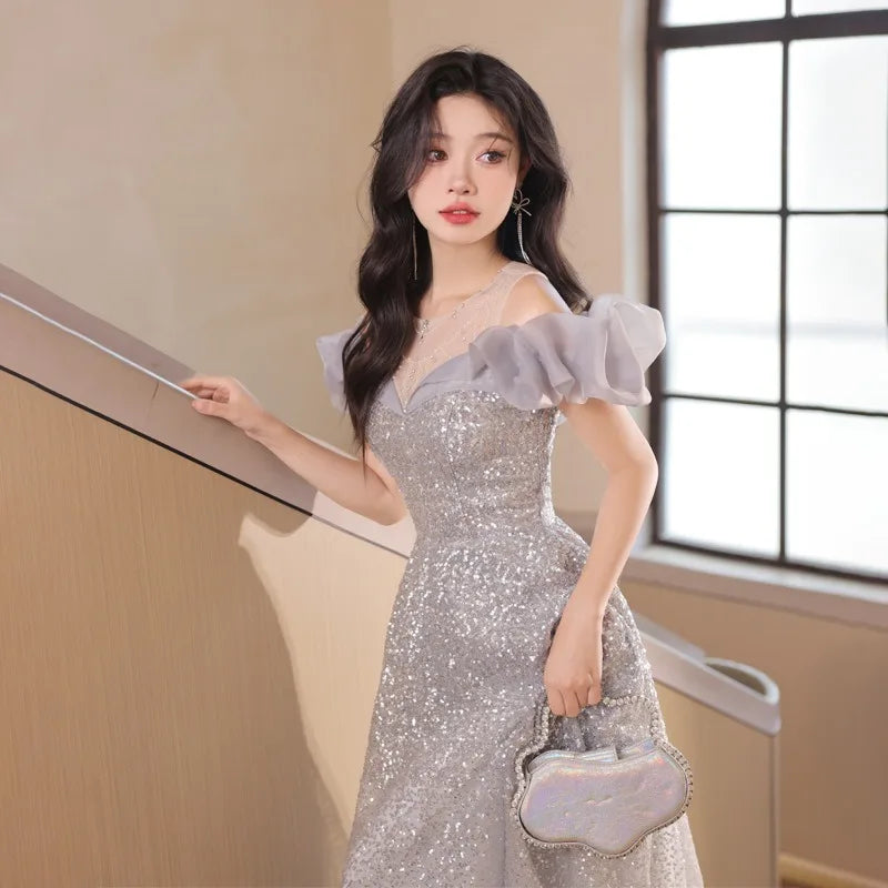 2026 Spring/Summer New Women's Sexy Glitter One Shoulder Banquet Evening Dress Fashionable Look Thin Long Back Strap Dress