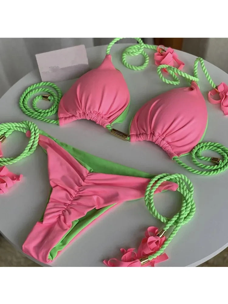 Bikini Triângulo com Cordões