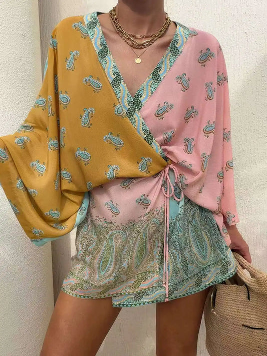 Women's Paisley Print Two-Piece Set, Color Block V-Neck Wrap Top & Shorts, Loose Casual Outfit for Beach Vacation