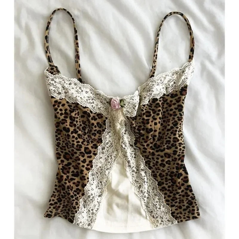 Summer Sweet Chic Design Lace Spliced Halter Tanks Slim Fit Flower Prints Hotsweet Backless Women Blouses