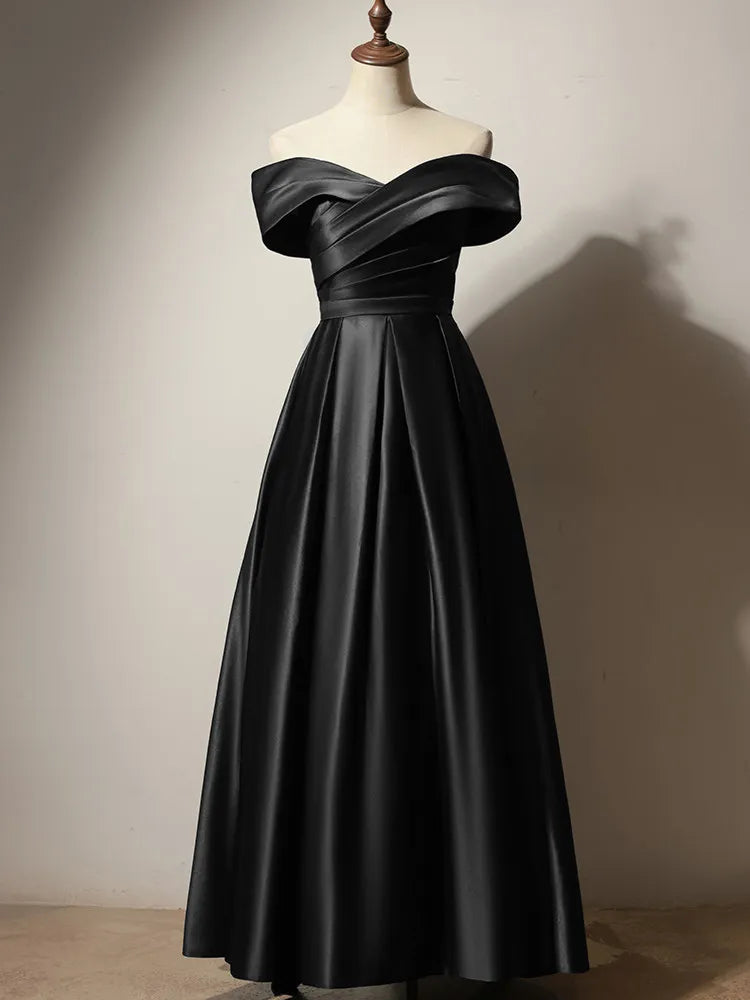 2026 New Women's One Shoulder Black Satin Banquet Evening Dress, Fashionable and Skinny, Bareback Long